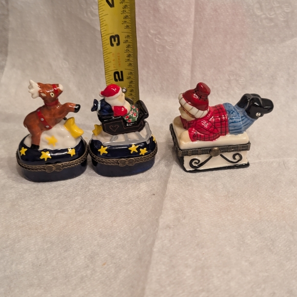 3 Christmas Hinged Trinket Boxes. Santa, Sledding, Rudolph Reindeer - Picture 9 of 10